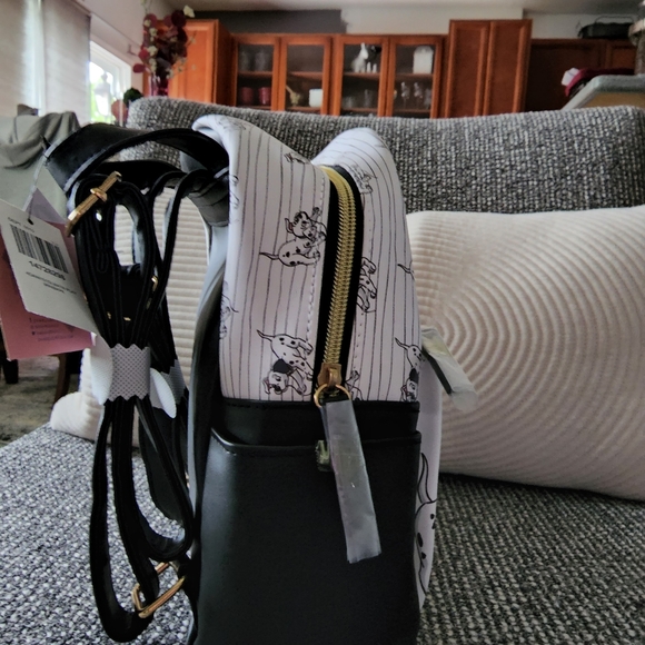 New Disney Dlmatn play Mini Bkpk - Picture 3 of 4